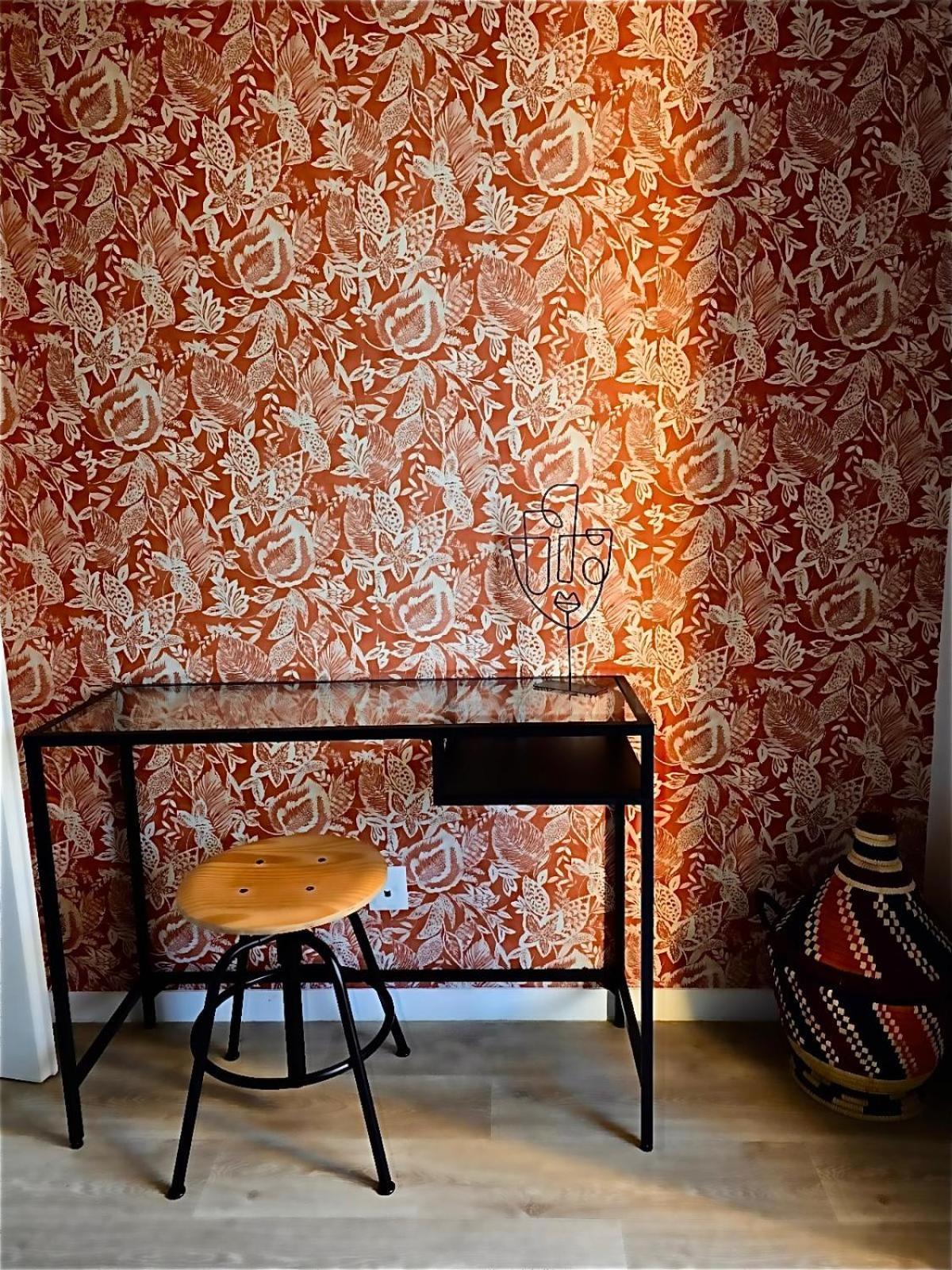 Appartement Rez De Chaussee Avec Parking Prive オルレアン エクステリア 写真